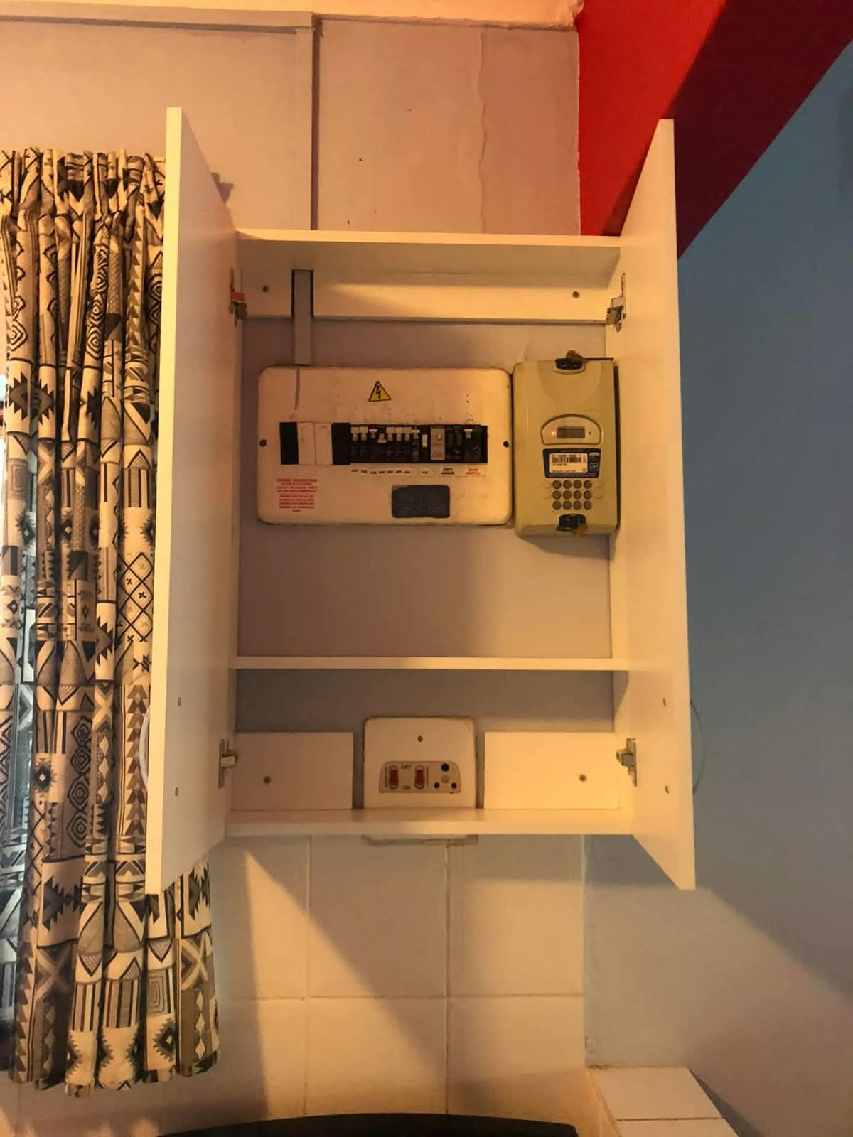 Electrical distribution board installed during a renovation